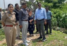 मिर्जापुर के बड़े अधिकारियों ने निर्माणाधीन छह लेन पुल का भी किया निरीक्षण