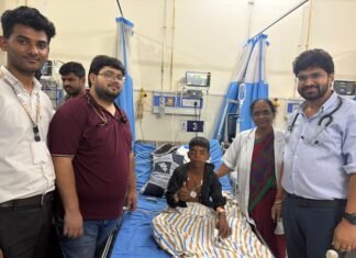 सांप के काटने से गंभीर स्थिति में भर्ती लगभग 11 वर्षीय बालक सफल उपचार के बाद स्वस्थ होकर डिस्चार्ज*