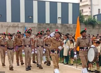 सेठ द्वारका प्रसाद बजाज एजुकेशन सेंटर में स्वतंत्रता दिवस समारोह देशभक्ति की भावना के साथ मनाया गया