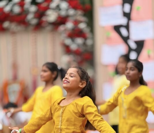 80वें स्वतंत्रता दिवस पर डॉ. सरला सर्राफ पब्लिक स्कूल में ‘आजादी को नमन, भविष्य का सृजन’ का भव्य आयोजन