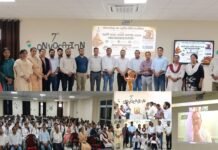 एपेक्स आयुर्वेदिक कॉलेज में चरक जयंती पर श्लोक वाचन प्रतियोगिता का आयोजन