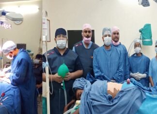 एपेक्स ट्रस्ट हॉस्पिटल में हुई जिले की पहली सफल ट्रॉमा स्पाइन सर्जरी*