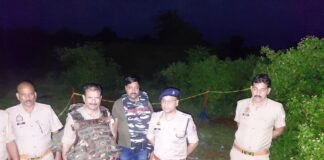 मीरजापुर में पुलिस मुठभेड़: शातिर लुटेरा पैर में गोली लगने के बाद गिरफ्तार