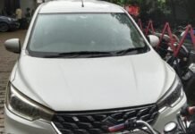 गुटखा थूकने का विरोध करने पर युवक से मारपीट, अर्टिगा सवार दो गिरफ्तार