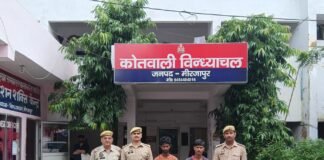 चोरी की अपाचे बाइक बेचने निकले थे दो शातिर वाहन चोर, पुलिस ने दबोचा