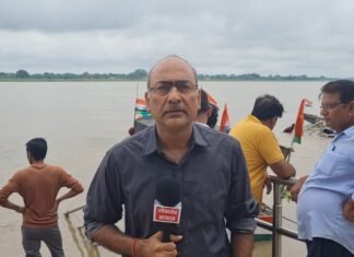 जुबली इंटर कॉलेज का जर्जर क्लासरूम भरभराकर गिरा, बाल-बाल बचे छात्र