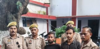 ई-रिक्शा सवार महिला के गले से लॉकेट झपटकर भागे थे, दो गिरफ्तार