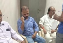 मिर्जापुर : चकबंदी लेखपाल पांच हजार रुपये घूस लेते रंगे हाथ गिरफ्तार