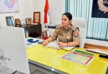DIG पूनम ने की अपराध समीक्षा बैठक, गो-तस्करी और अवैध शराब पर सख्ती के निर्देश