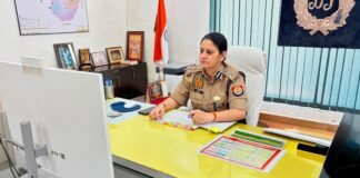 DIG पूनम ने की अपराध समीक्षा बैठक, गो-तस्करी और अवैध शराब पर सख्ती के निर्देश