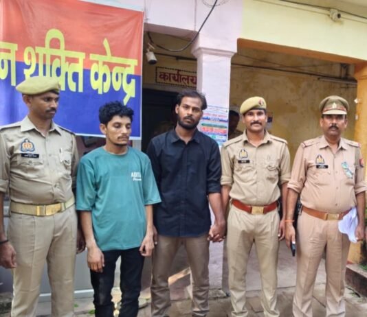 इको स्पोर्ट कार में छिपाकर ले जा रहे थे 50.8 किलो गांजा, दो अंतरराज्यीय तस्कर गिरफ्तार