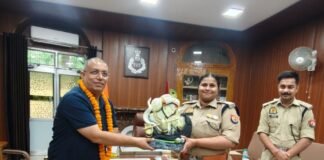 अपर पुलिस अधीक्षक नगर नितेश सिंह को भावभीनी विदाई