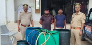 अवैध डीजल की खरीद-बिक्री के आरोप में दो गिरफ्तार, 130 लीटर डीजल बरामद