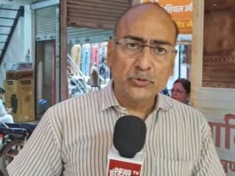 जमीन विवाद में दो पक्षों में मारपीट, लाठी-डंडे चले; पुलिस दोनों पक्षों को थाने ले गई