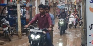 लगातार बारिश से तापमान में गिरावट, सर्दी-जुकाम और खांसी के मरीज बढ़े