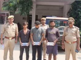 विंध्याचल में दर्शनार्थियों के मोबाइल चोरी करने वाले तीन गिरफ्तार, तीन मोबाइल बरामद