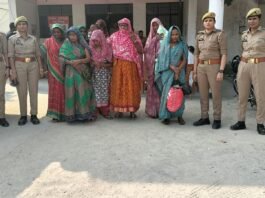 मिर्जापुर में चोरी करने वाले गिरोह की आठ महिलाएं गिरफ्तार