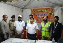 नवरात्रि मेले की व्यवस्थाओं का जायजा लेने विंध्याचल स्टेशन पहुंचे अपर मंडल रेल प्रबंधक