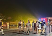 मीरजापुर में आधी रात सड़कों पर उतरीं एसपी अपर्णा रजत कौशिक, चप्पे-चप्पे पर सघन चेकिंग