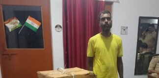 मीरजापुर में पुलिस की बड़ी कार्रवाई, लूट के दो बाल अपचारी हिरासत में; 567 किलो पटाखे बरामद