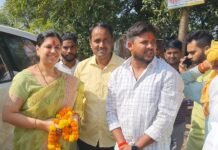 पूर्व IAS दिव्या मित्तल से जुड़ने को उत्सुक लोग, संपर्क व्यवस्था को लेकर उठ रहे सवाल